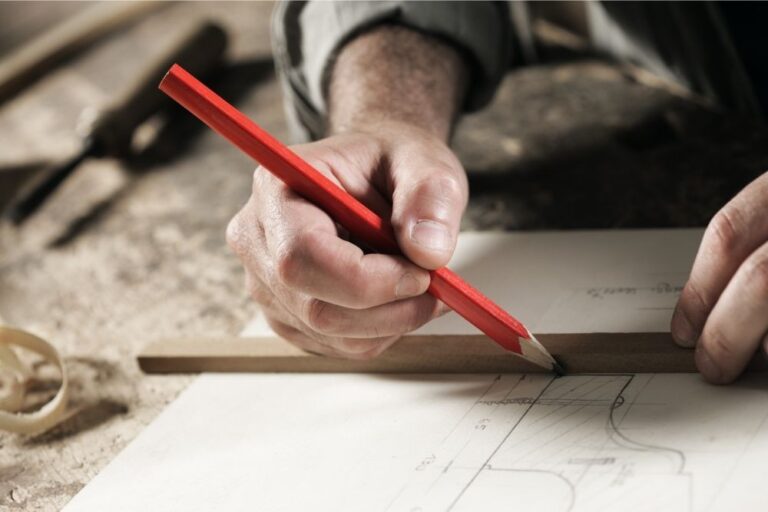 Why Are Carpenters’ Pencils Flat?