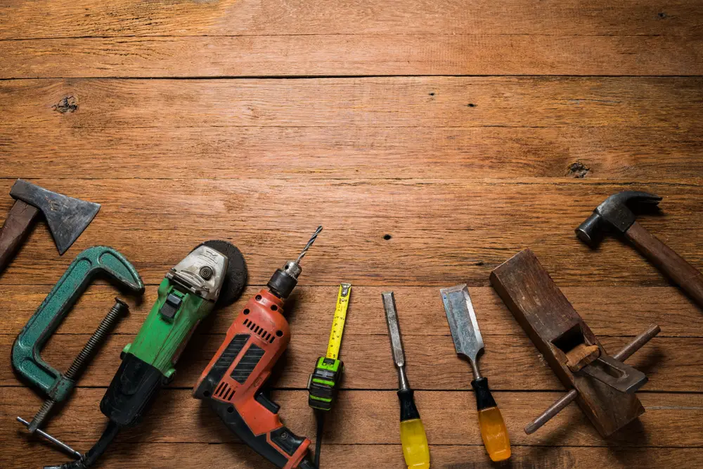 carpenter tools