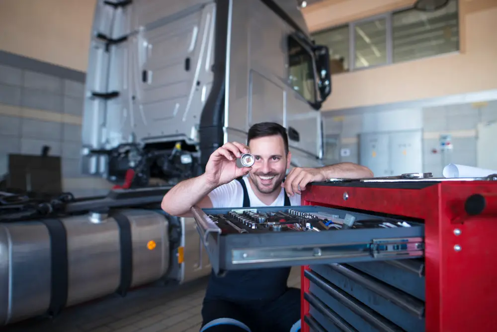 tool cart mechanic